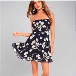 Lulu’s Blooming Beauty Floral Lace Up Back Dress